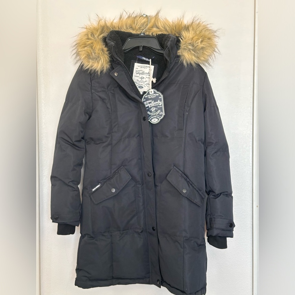 NWT Tokyo Laundry Heavy Black Coat With Faux Fur Hood.